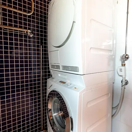 Apartament 2ndhomes Luxurious 2br With Rooftop Terrace & Sauna In Kamppi Center